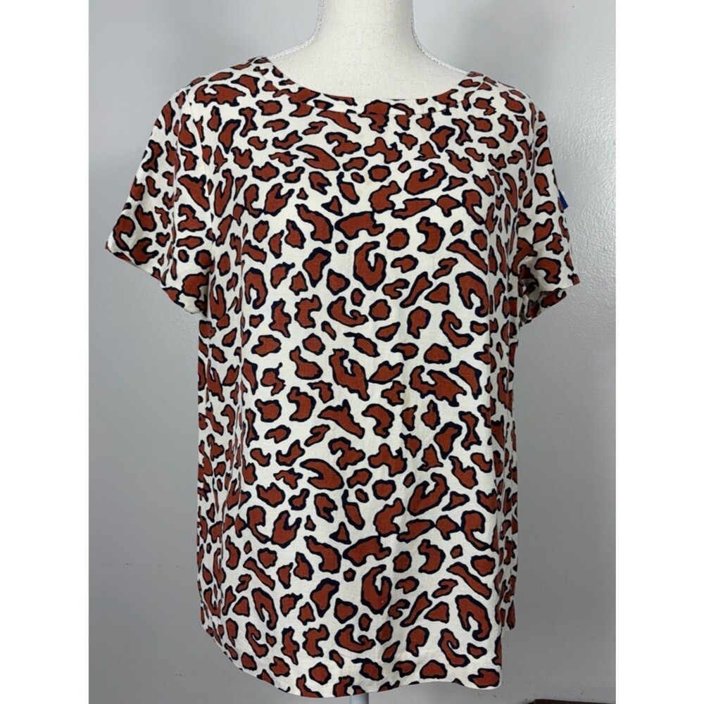 Anne Taylor Linen blend Animal Print Short Sleeve Top- sz M